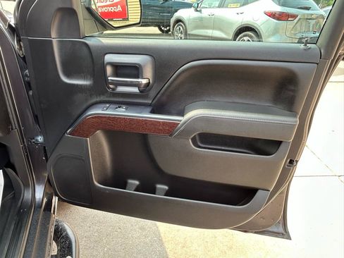Used 2014 GMC Sierra 1500 SLE AWD/4WD image 16