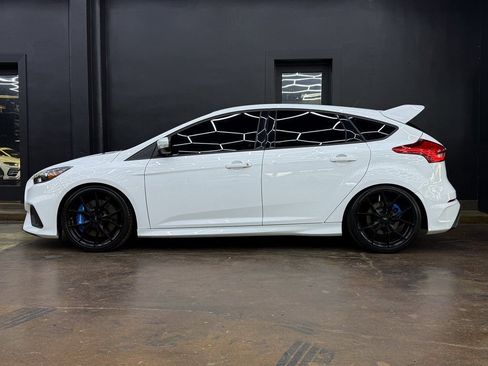 Used 2017 Ford Focus RS image 5