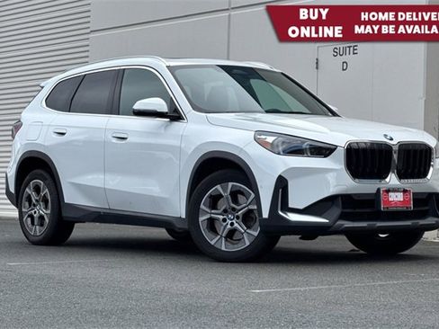 Used 2023 BMW X1 xDrive28i image 1