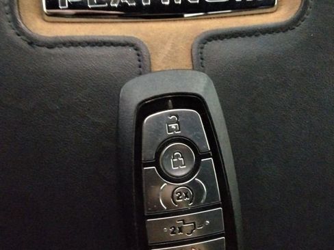 Used 2021 Ford F150 Platinum w/ FX4 Off-Road Package image 51