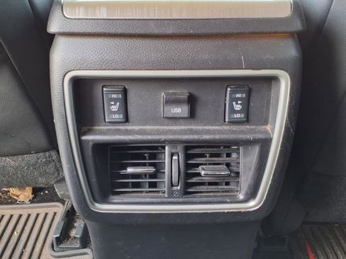 Used 2018 Nissan Murano SL w/ Moonroof Package image 6