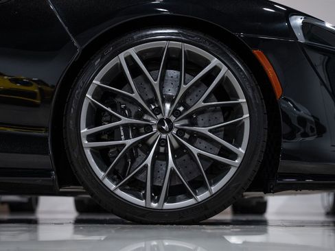 Used 2021 McLaren GT image 43