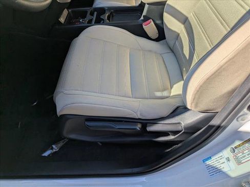 Used 2020 Honda CR-V LX image 12