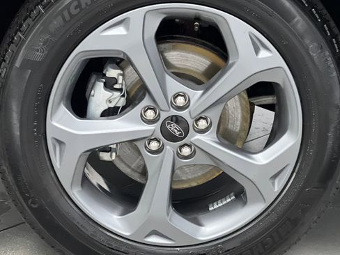 Used 2025 Ford Escape ST-Line AWD/4WD image 57