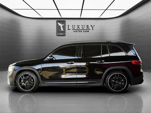 Used 2021 Mercedes-Benz GLB 35 AMG 4MATIC w/ Multimedia Package image 6