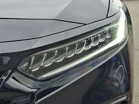 Used 2021 Honda Accord Sport Special Edition image 9