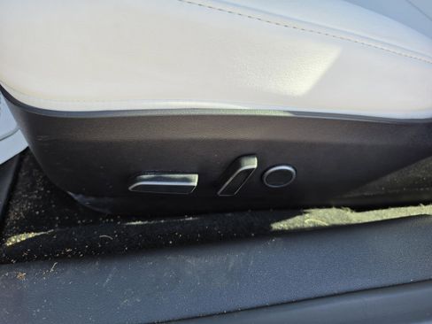 Used 2022 Tesla Model 3 Performance image 26