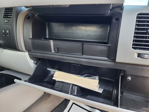 Used 2013 Chevrolet Silverado 2500 LT w/ Interior Plus Package image 25