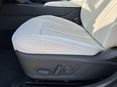Used 2025 Hyundai Sonata SEL FWD image 36