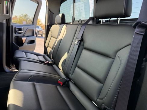 Used 2015 Chevrolet Silverado 1500 LTZ AWD/4WD image 17