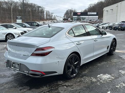 Used 2022 Genesis G70 3.3T w/ Sport Advanced Package image 14