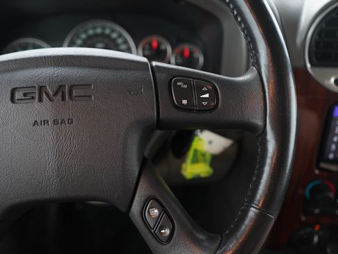 Used 2003 GMC Envoy SLT AWD/4WD image 24