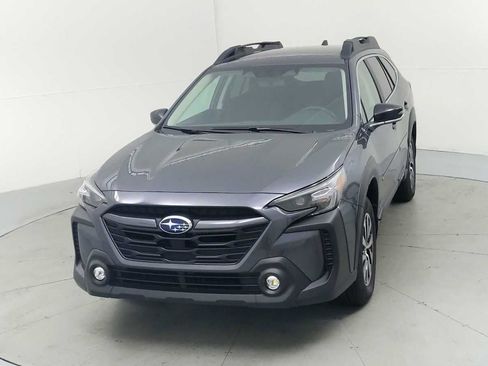 New 2025 Subaru Outback Premium image 5