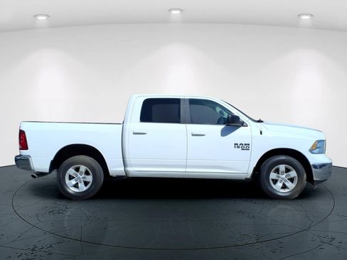 Used 2021 RAM 1500 Classic SLT AWD/4WD image 2