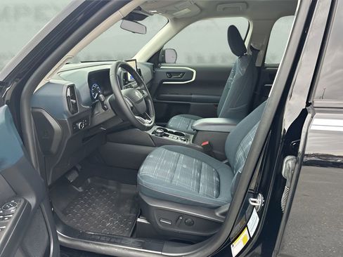 Used 2023 Ford Bronco Sport Heritage w/ Heritage Convenience Package image 9