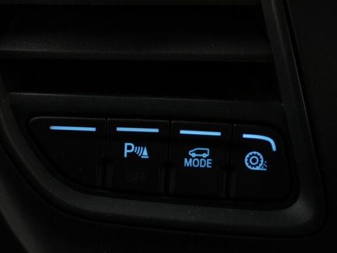 Used 2021 Ford Transit 350 XLT image 26