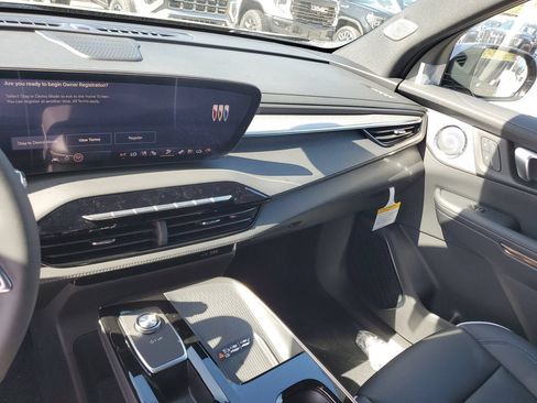 New 2026 Buick Enclave Avenir w/ Super Cruise Package FWD image 26