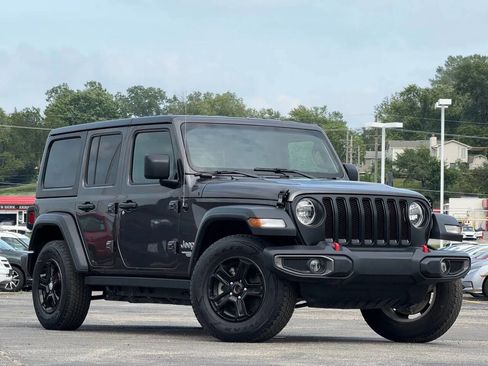 Used 2019 Jeep Wrangler Unlimited Sport S image 1