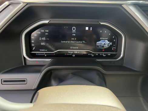 Used 2022 GMC Sierra 1500 Denali AWD/4WD image 15