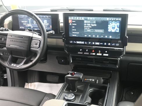 Used 2026 GMC Hummer EV SUV AWD/4WD image 14