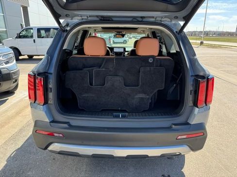 Used 2023 Kia Sorento SX Prestige AWD/4WD image 43