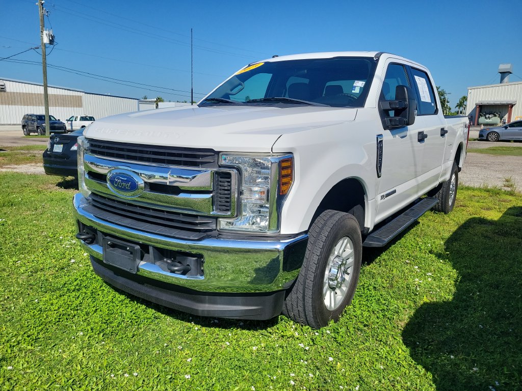 Used 2019 Ford F250 XLT AWD/4WD image 1