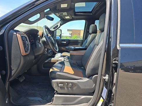 Used 2023 Chevrolet Silverado 3500 High Country AWD/4WD image 11
