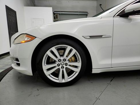 Used 2013 Jaguar XJ L Portfolio AWD/4WD image 32