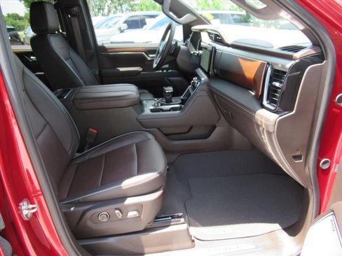 Used 2024 GMC Sierra 1500 Denali w/ Denali Reserve Package AWD/4WD image 11