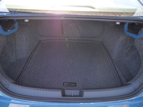 New 2025 Volkswagen Jetta SEL image 6