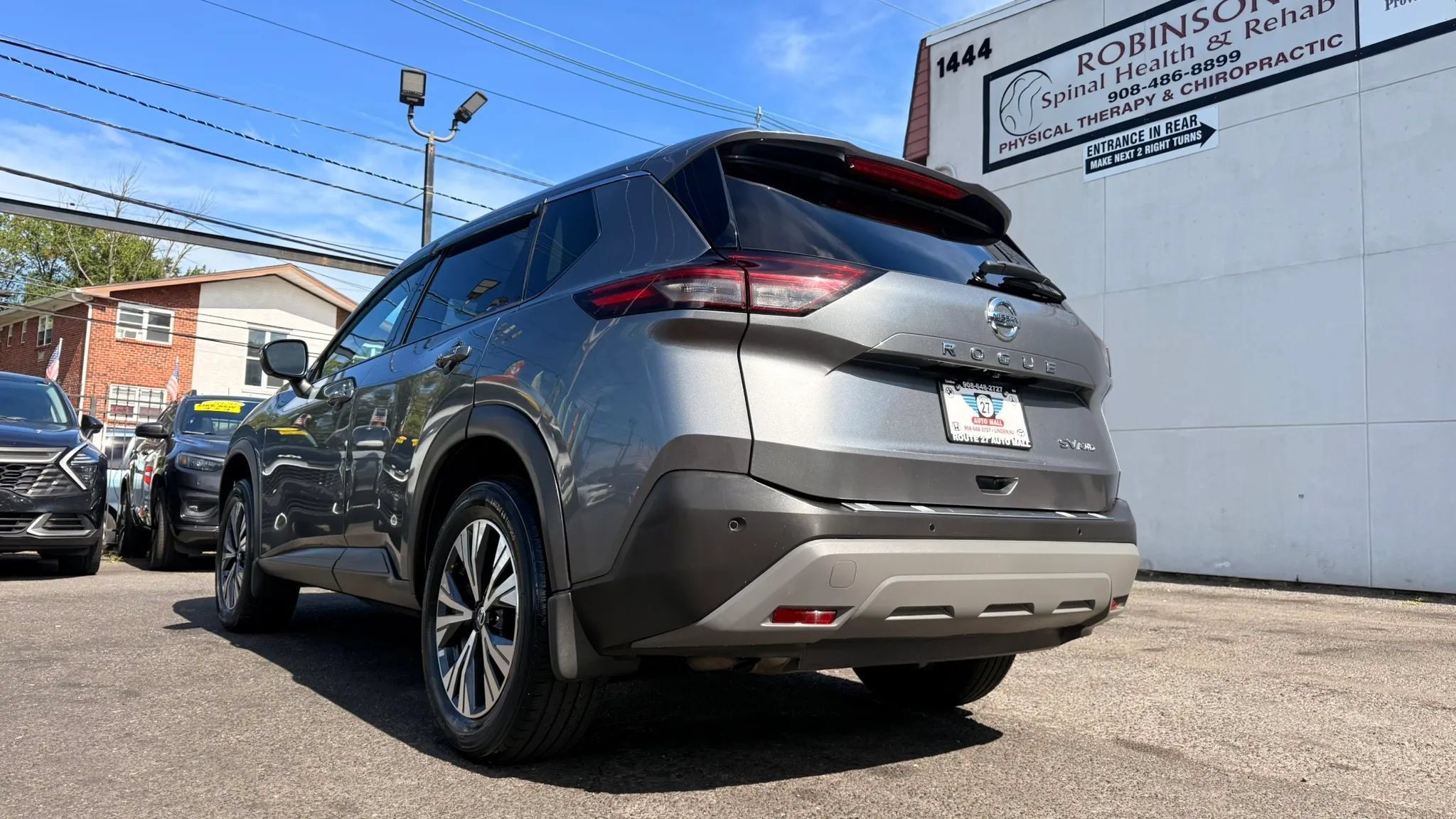 Used 2021 Nissan Rogue SV AWD/4WD image 8