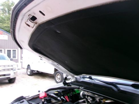Used 2016 Chevrolet Tahoe LTZ AWD/4WD image 25