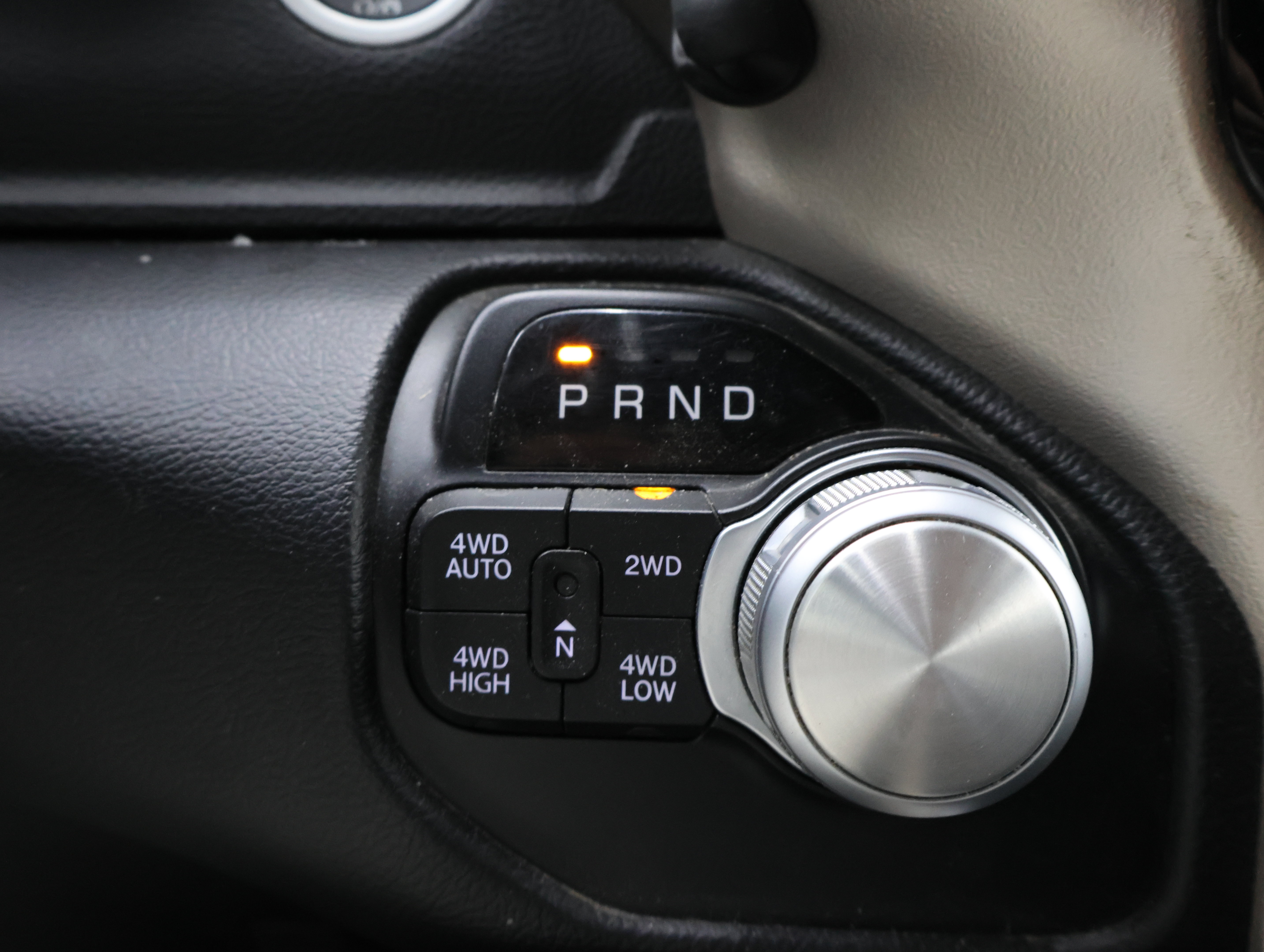 Used 2019 RAM 1500 Laramie w/ Sport Appearance Package AWD/4WD image 45