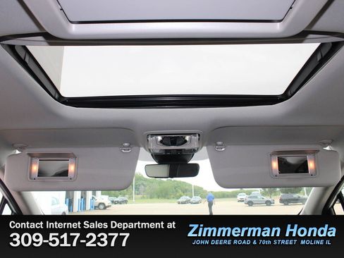 Certified 2025 Honda Odyssey Touring image 13