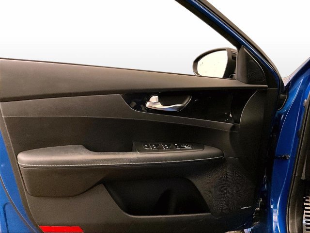 Used 2022 Kia Forte GT-Line w/ GT-Line Premium Package FWD image 22