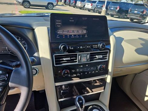 Used 2023 INFINITI QX80 Luxe w/ Cargo Package image 11