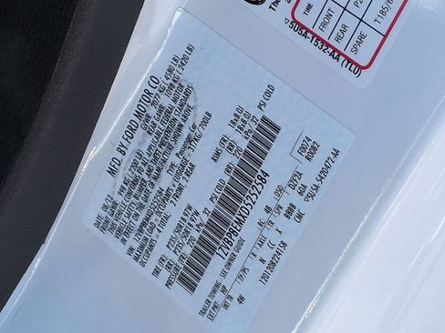 Used 2013 Ford Mustang Premium w/ Electronics Pkg RWD image 33
