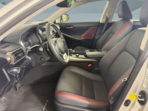 Used 2019 Lexus IS 300 w/ Premium Package RWD image 5