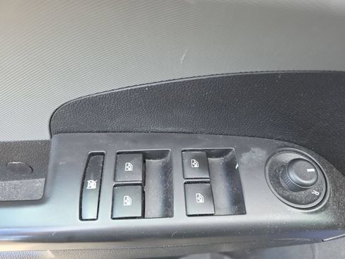 Used 2013 Chevrolet Sonic LT FWD image 18