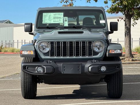 New 2026 Jeep Gladiator Sport image 8