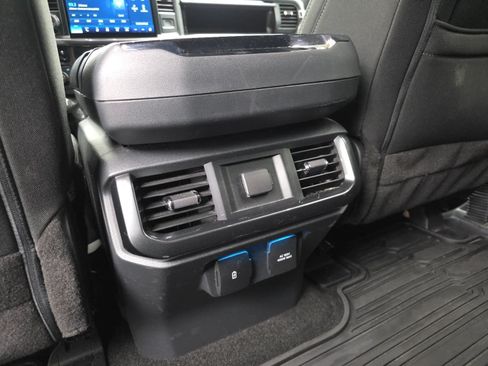 Used 2022 Ford F150 XLT w/ Equipment Group 302A High AWD/4WD image 38