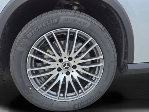 New 2026 Mercedes-Benz GLC 300 image 37