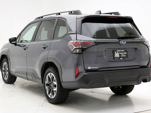 Used 2025 Subaru Forester Premium w/ Convenience Package #1 AWD/4WD image 7