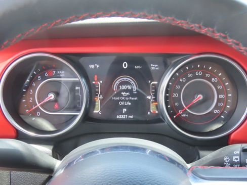 Used 2019 Jeep Wrangler Unlimited Rubicon w/ Cold Weather Group AWD/4WD image 28