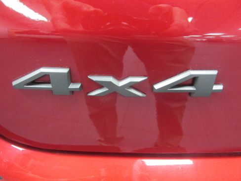 Used 2025 Jeep Compass Trailhawk AWD/4WD image 22