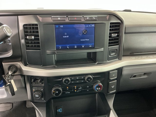 Used 2024 Ford F450 XLT w/ FX4 Off-Road Package AWD/4WD image 19