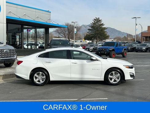 Used 2024 Chevrolet Malibu LS image 2