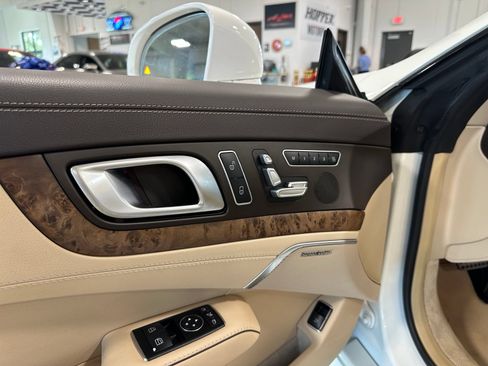 Used 2016 Mercedes-Benz SL 550 image 20
