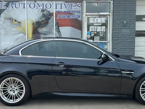 Used 2013 BMW M3 Convertible RWD image 2