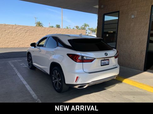 Used 2018 Lexus RX 350 FWD w/ Premium Package image 6
